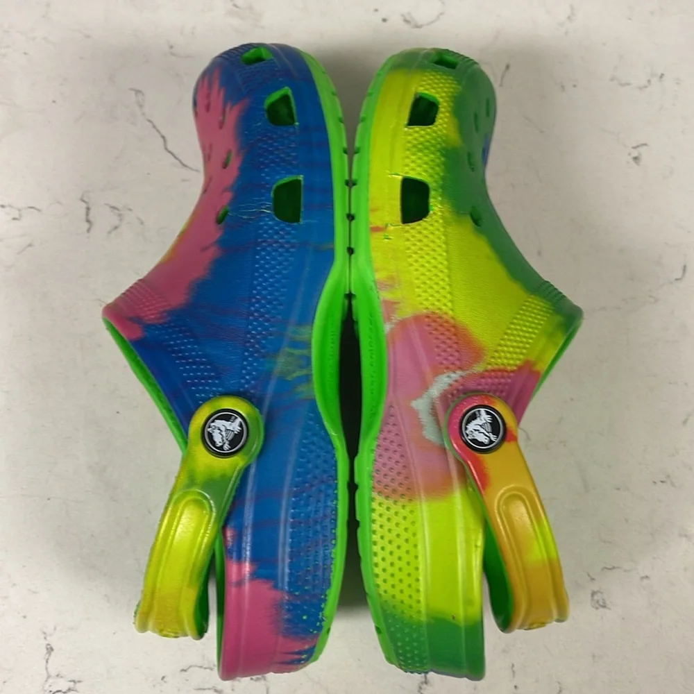 Crocs Big Kids Classic Tie Dye Clog Shoes from Finish Line Size 6 Junior